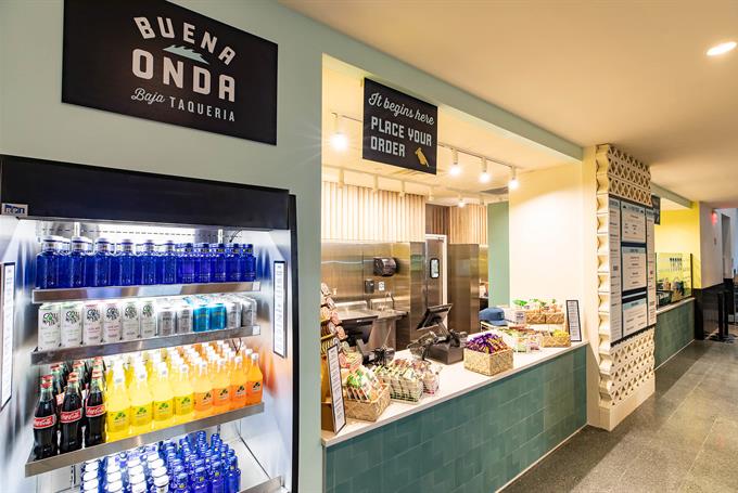 Buena Onda interior counter with drink cooler Photo
